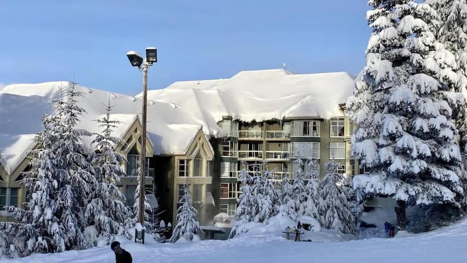 Woodrun Lodge 517 | Large Ski-In Ski-Out Condo by Upper Village w/ Mountain Views & Shared Hot Tub House in Whistler