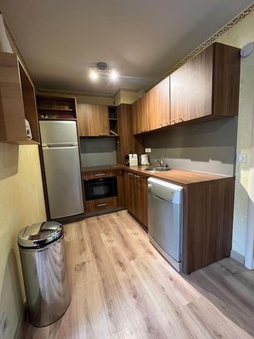 Les terrasses d Isola B avec parking couvert inclus proche des pistes et de la galerie, résidence récente Apartment in Isola