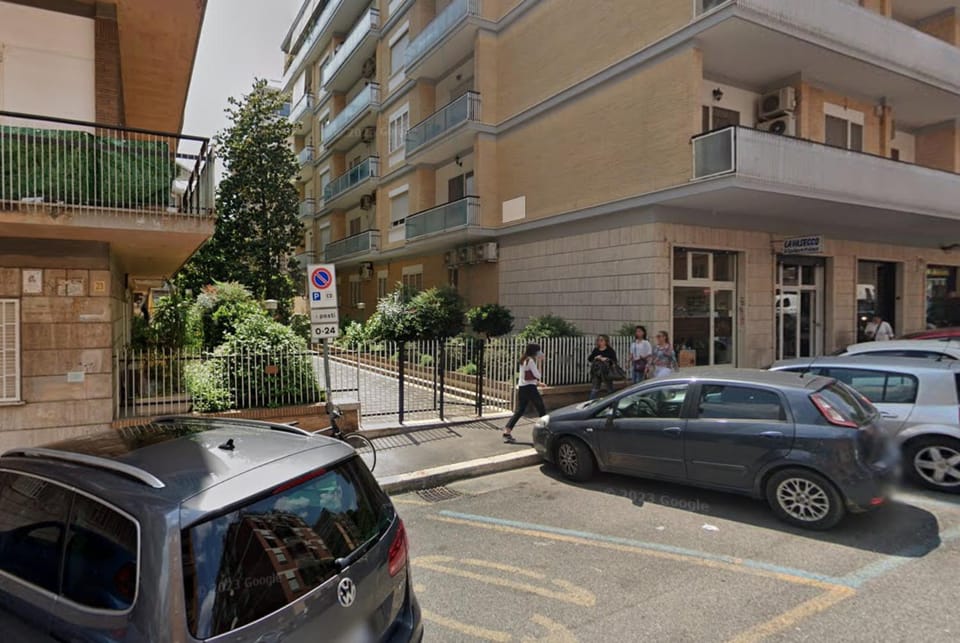 Property building, Neighbourhood, Street view, Location