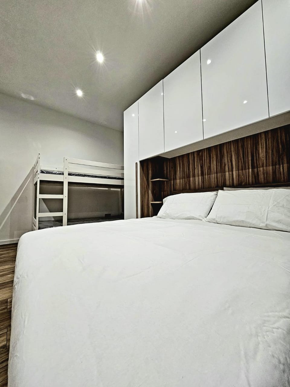 Bed, Bedroom, bunk bed