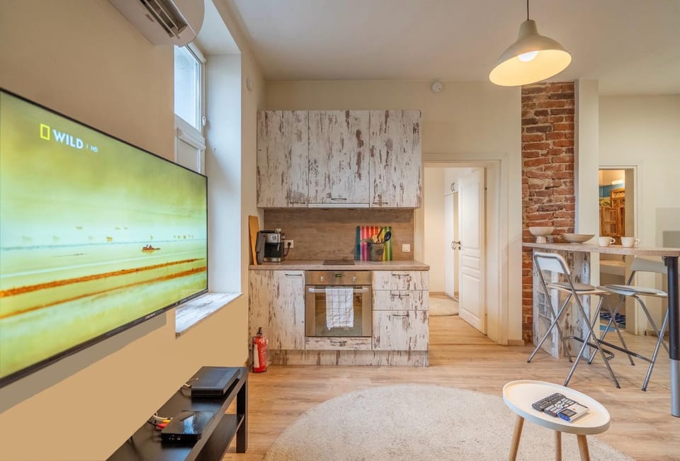 TV and multimedia, Coffee/tea facilities, pet friendly, stove