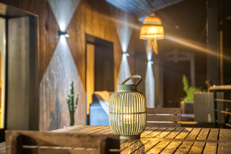 Living room, Photo of the whole room, Seating area