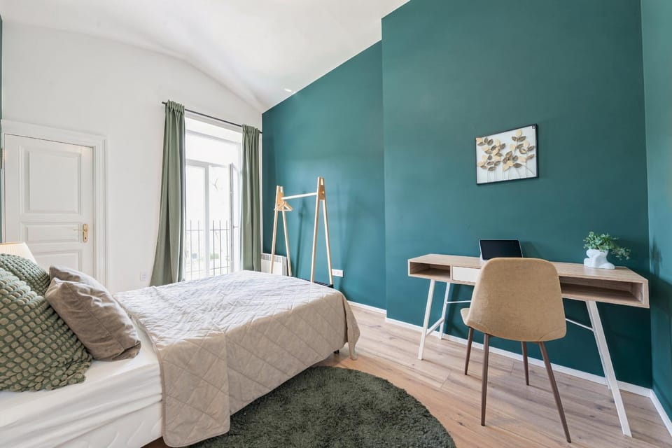 Bed, Bedroom