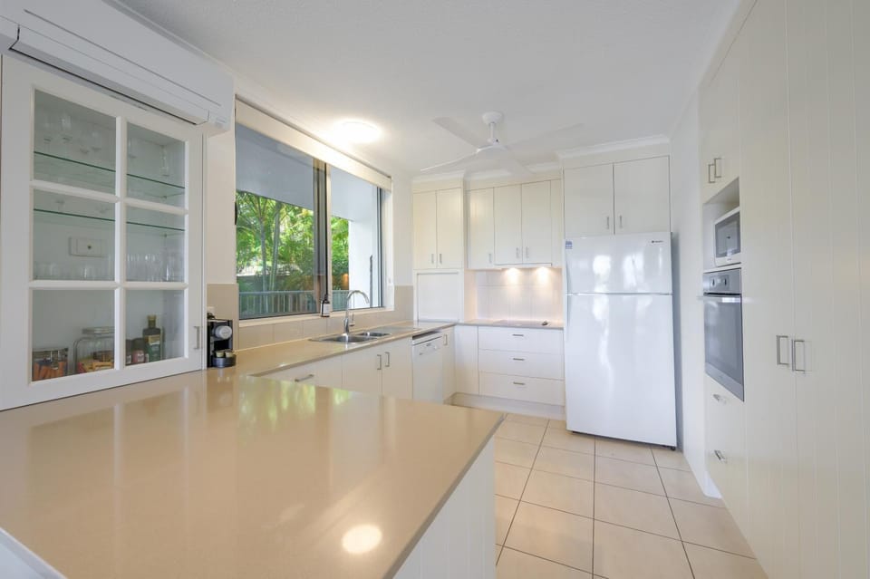 3WR Sunshine Beach Dream 3BR Apartment in Sunrise Beach