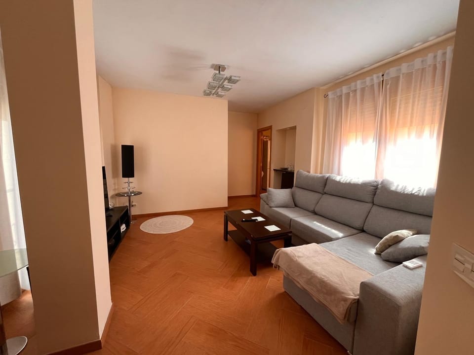 Communal lounge/ TV room, TV and multimedia, Living room, Seating area, Evening entertainment