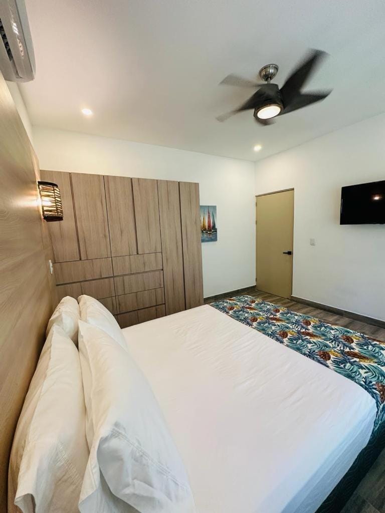 Casa Coral Azul House in Panama