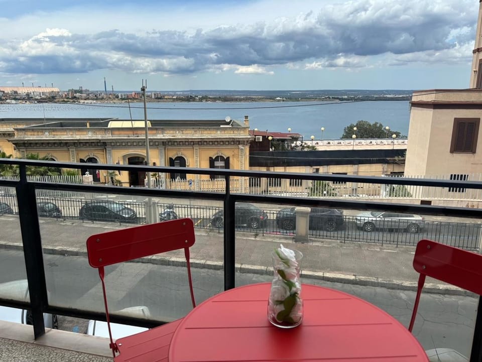 Balcony/Terrace, Photo of the whole room, Bedroom, Sea view
