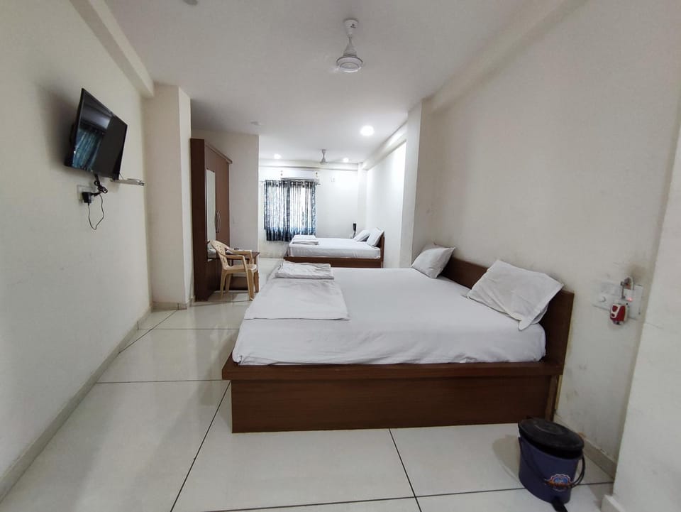 TV and multimedia, Photo of the whole room