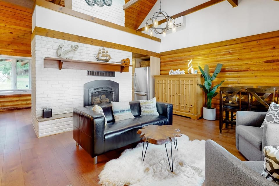 Semiahmoo Bay Splendor House in Birch Bay