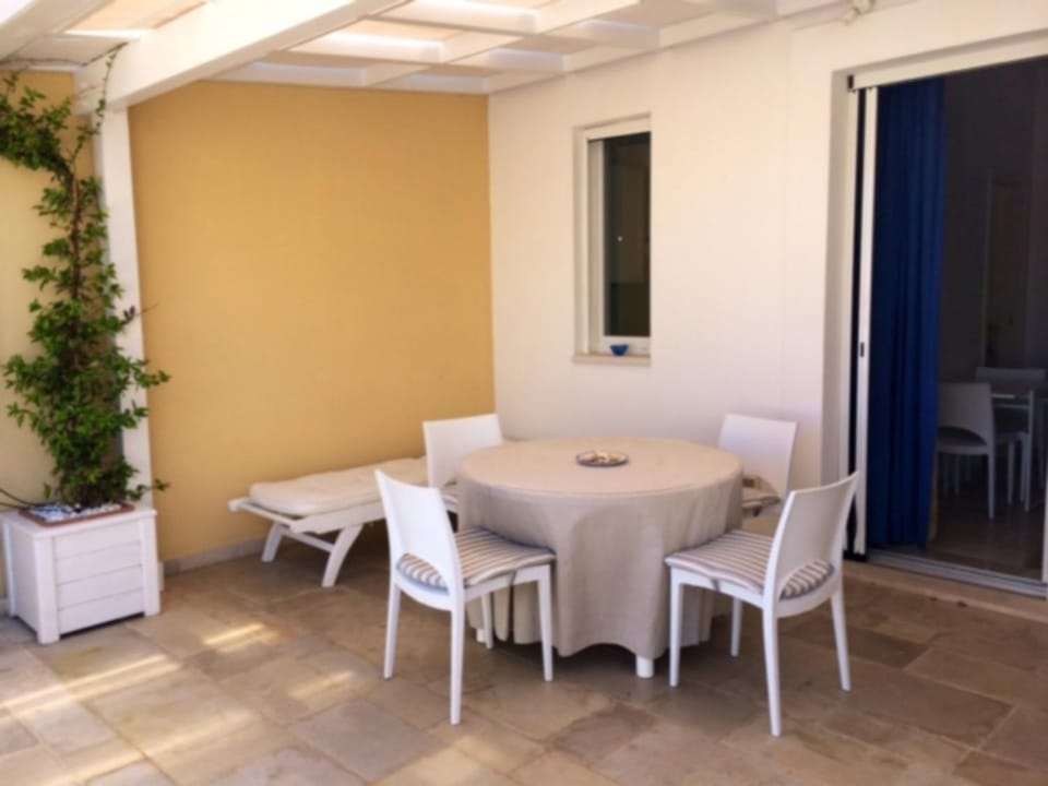 Balcony/Terrace, Dining area