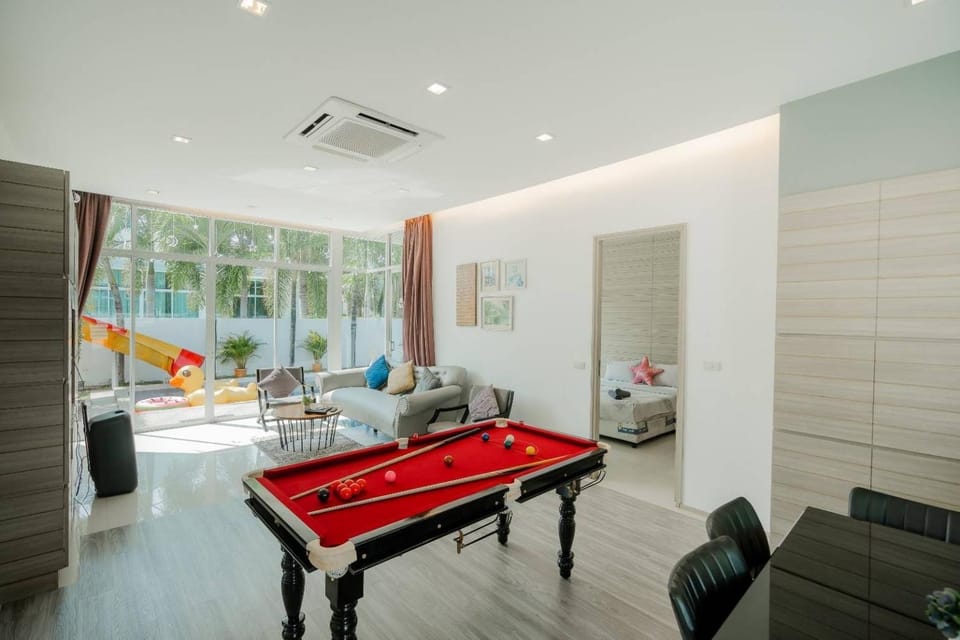 Billiard