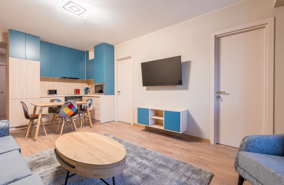 TV and multimedia, Dining area, dishwasher, minibar, stove, washing machine, kitchen