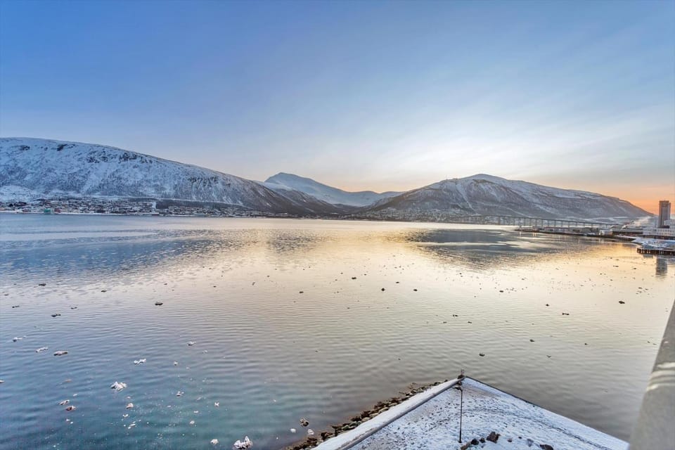 Day, Natural landscape, Winter, Mountain view, Sea view, Sunrise, Sunset