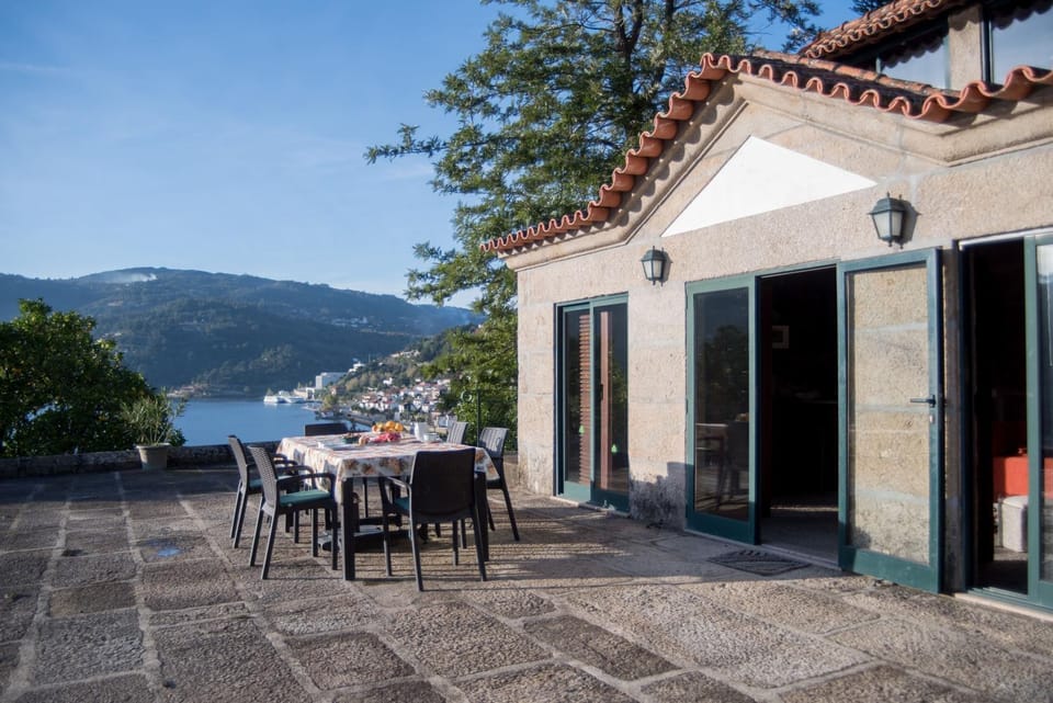 Property building, Patio, Balcony/Terrace, Dining area