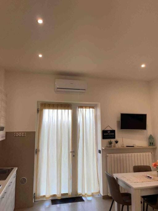 Apartment near Como and Milan with private garage Apartment in Lombardy