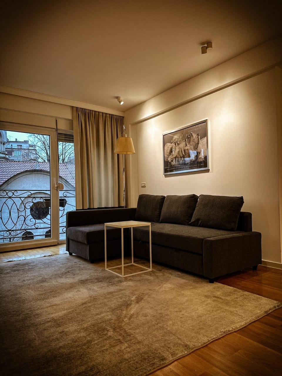 TV and multimedia, View (from property/room), Living room, Seating area, City view