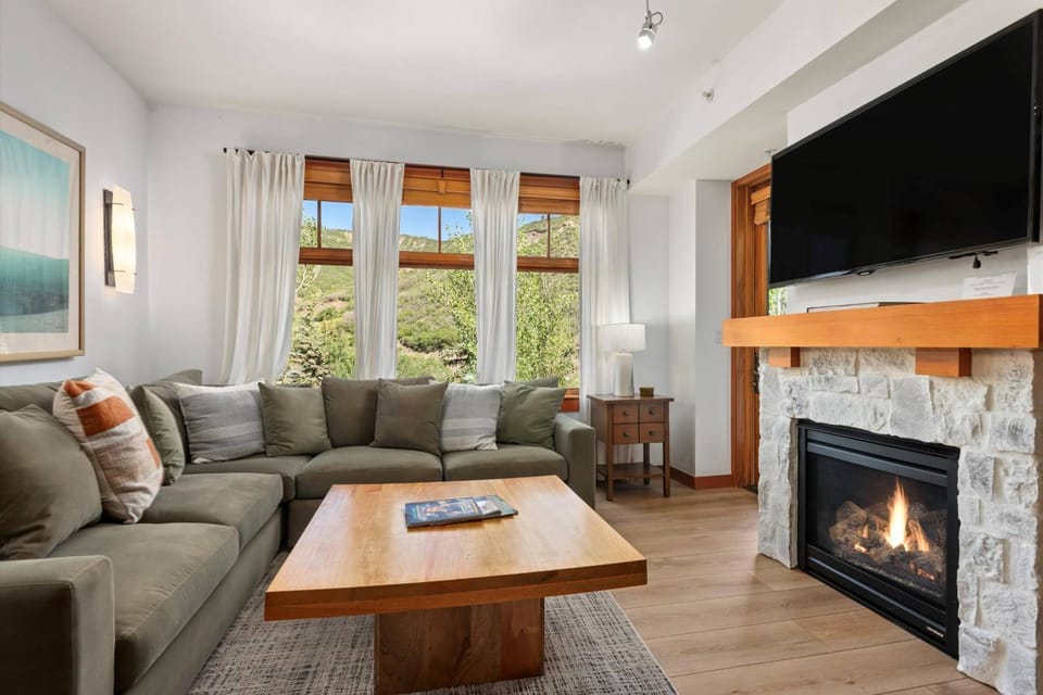 Capitol Peak B3317 House in Snowmass Village