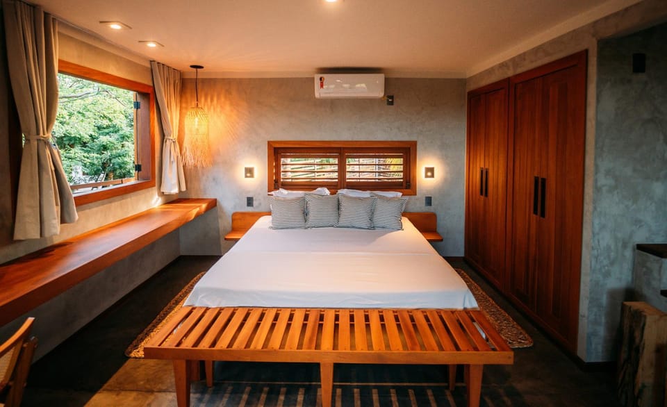 Bed, Photo of the whole room, Bedroom, wardrobe, air conditioner