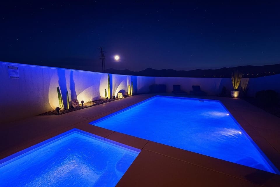 Pool view, Swimming pool