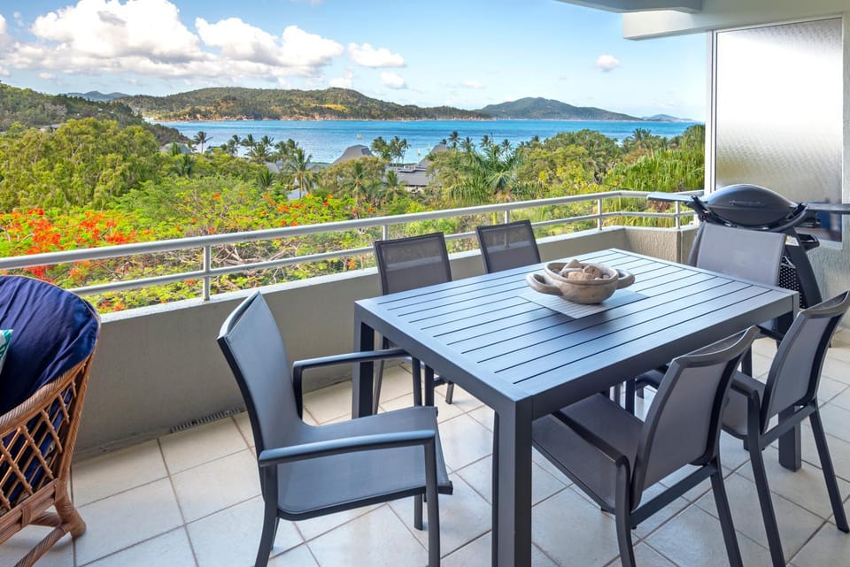 BBQ facilities, Balcony/Terrace, Dining area