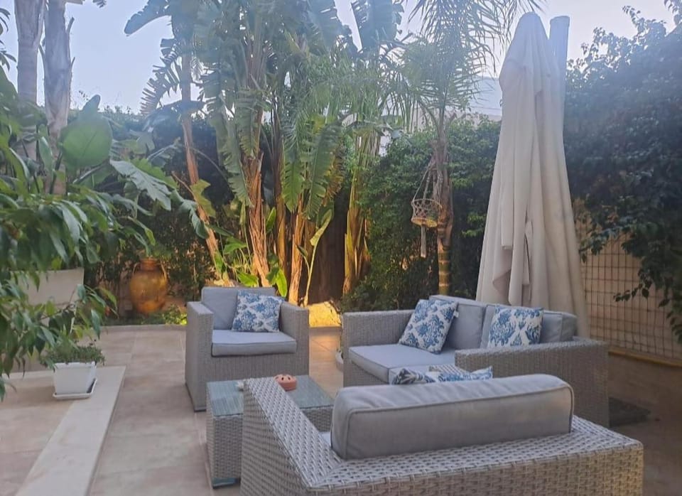 Patio, Garden, Garden view