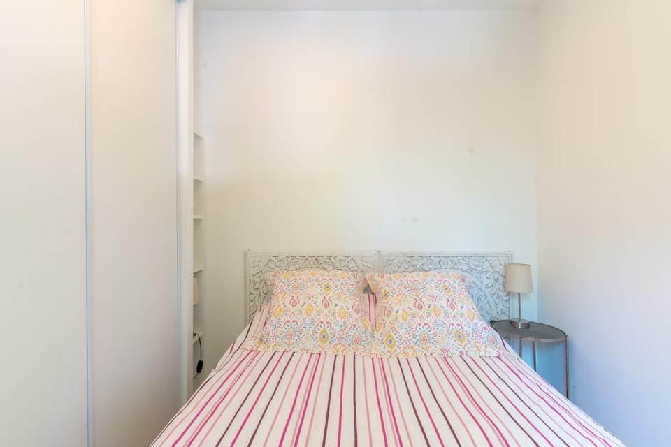 Living room, Bedroom