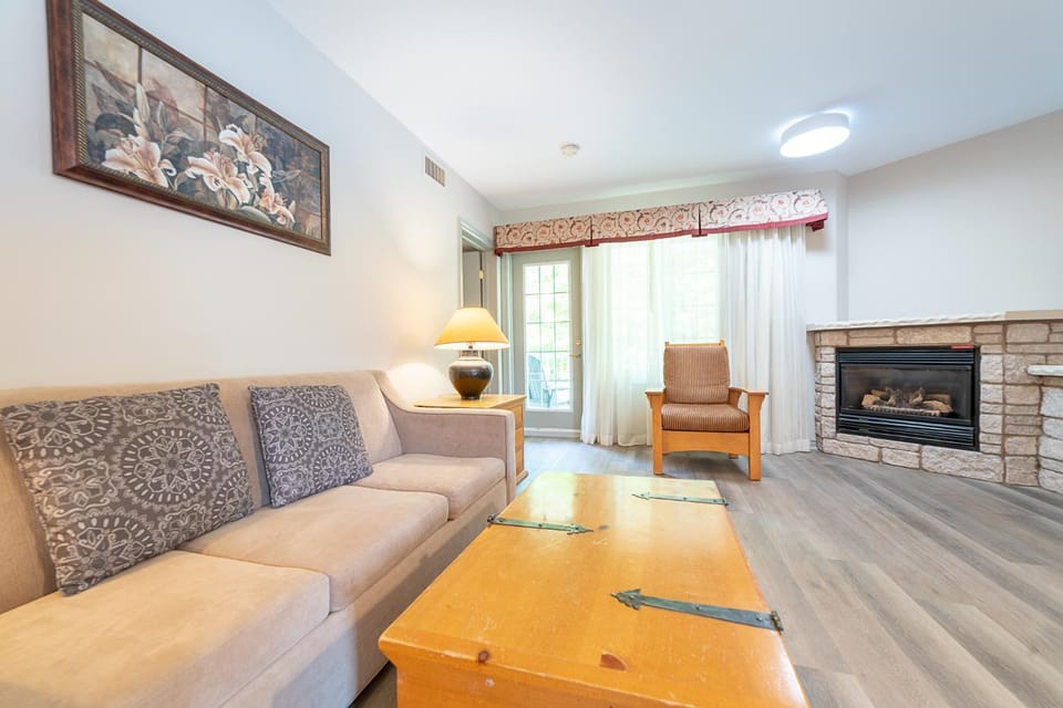 Living room, Seating area, flat iron