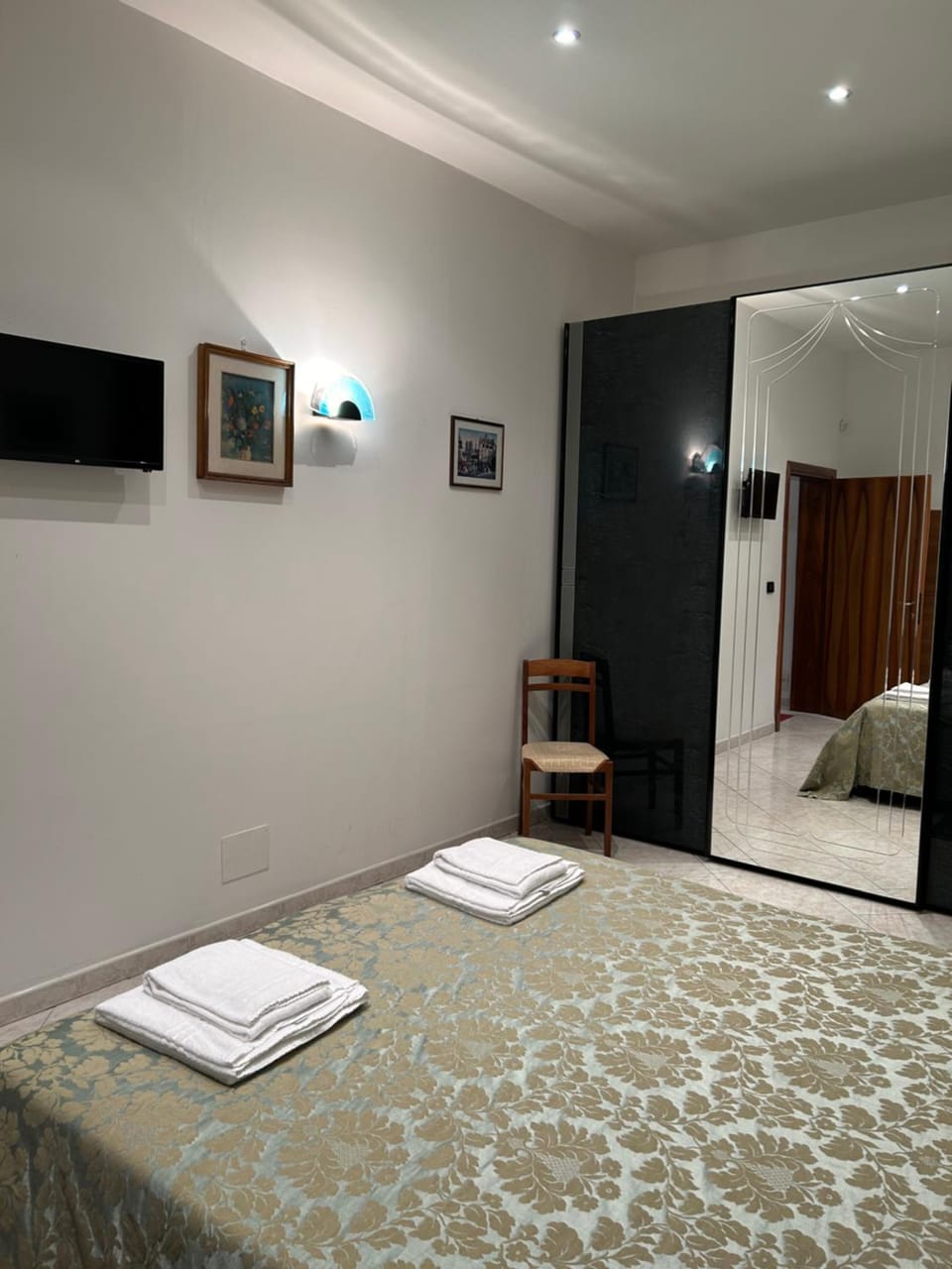 CA, BOTTE Bed and Breakfast in Venice