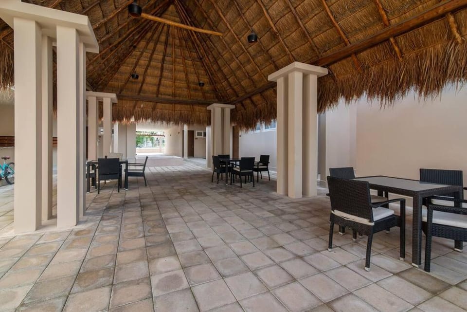 Lobby or reception, Seating area, hair dresser