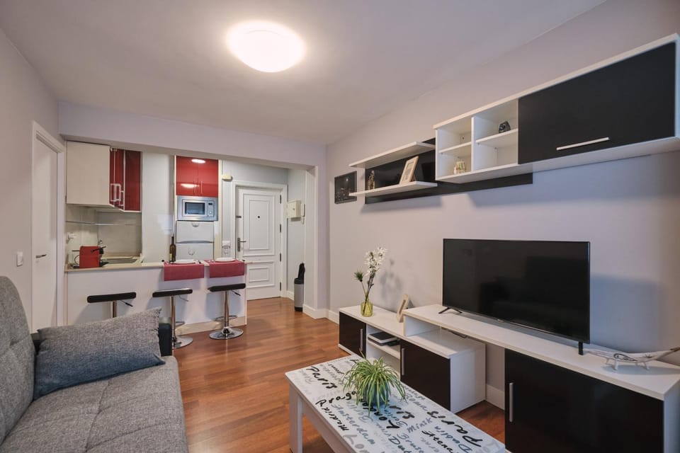 Kitchen or kitchenette, Living room