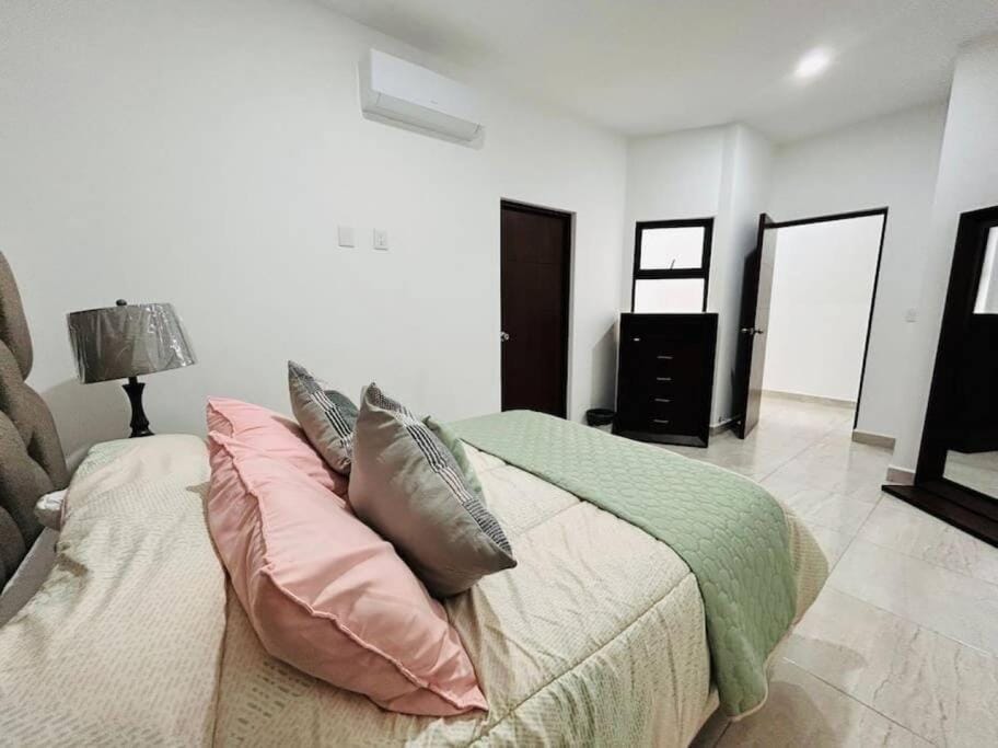 Aleman 13, Centrico depa cerca de la playa Apartment in Mazatlan