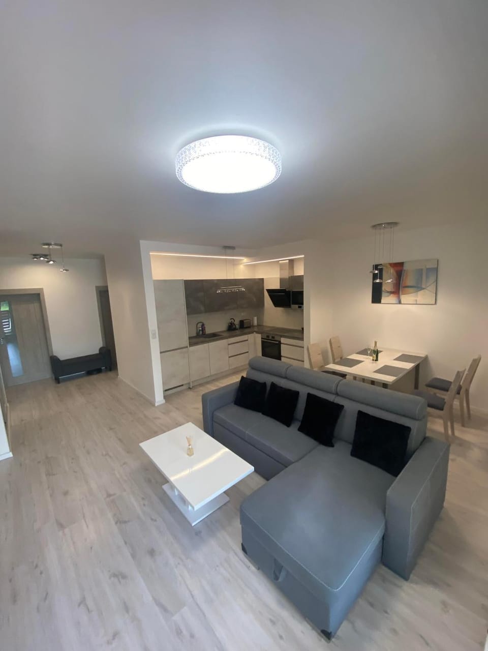 Kitchen or kitchenette, Living room, Dining area