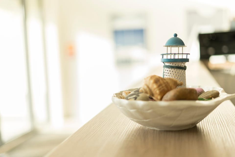 Lobby or reception, Decorative detail