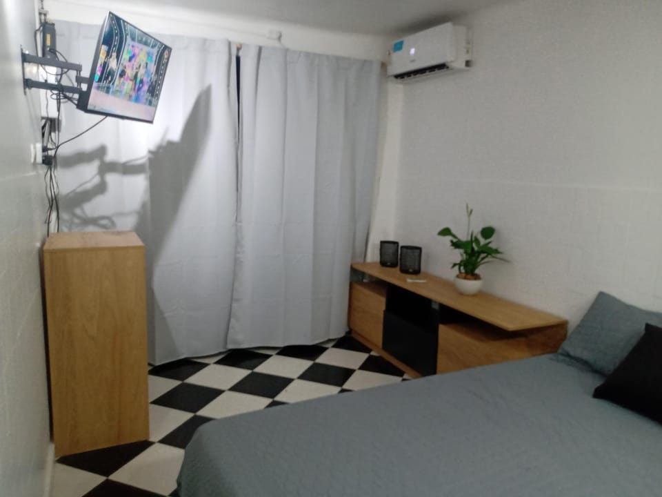 Bed, TV and multimedia, Bedroom, air conditioner