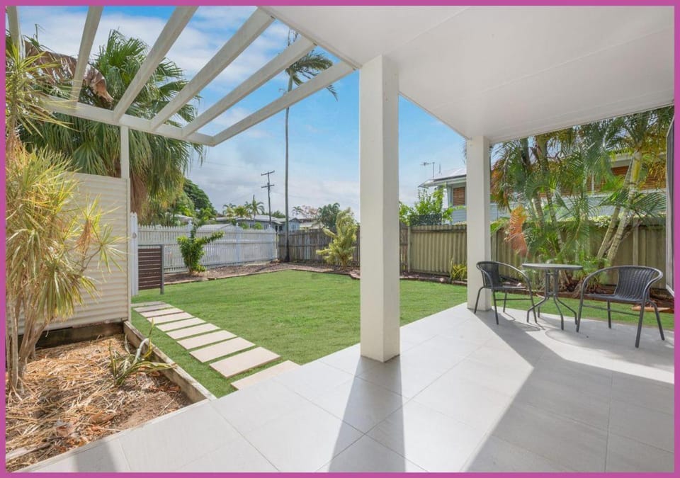 Patio, Day, Garden, View (from property/room), Balcony/Terrace, Garden view