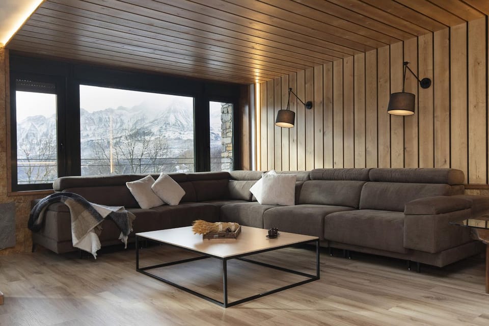 Communal lounge/ TV room, Living room