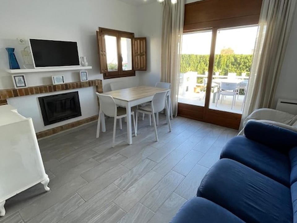 Casa acogedora en Miami Playa con patio privado y cocina equipada - ES-9-149 House in Baix Camp