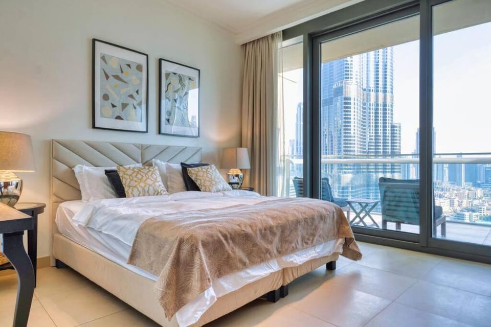 FIRST CLASS 3BR with full BURJ KHALIFA and FOUNTAIN VIEW Apartment in Dubai