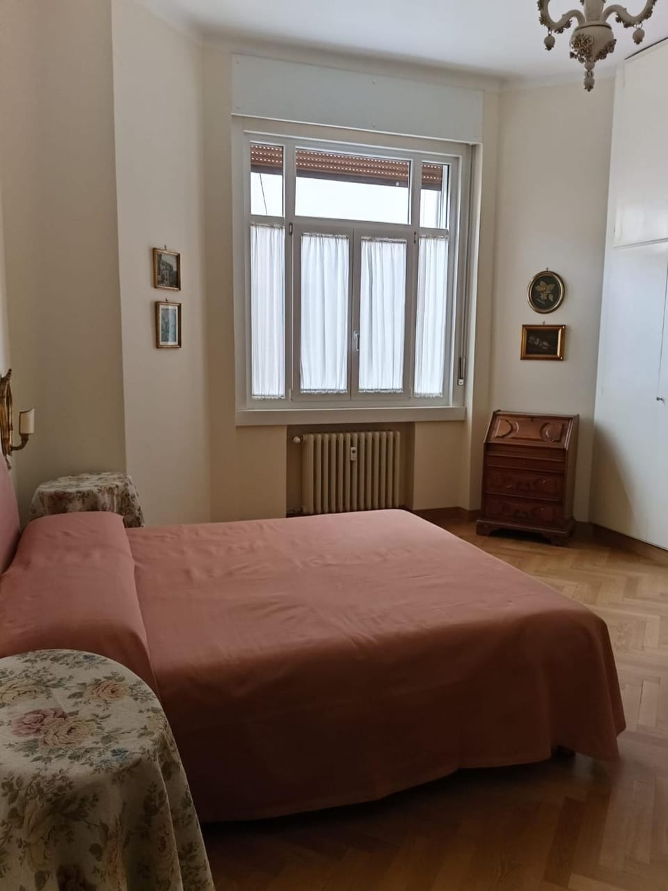 Bed, Photo of the whole room, Bedroom, furniture