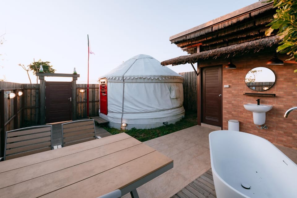 Oasis Yurt Villa @ Doi Lan - โอเอซิส เยิร์ต วิลล่า @ ดอยล้าน Villa in Thailand