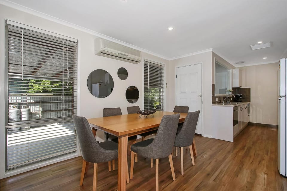 Acaronar- Great value for money House in Porepunkah