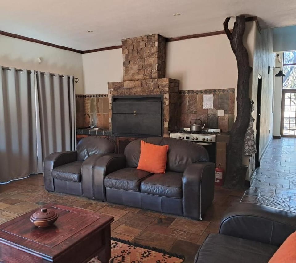 Makhato Bush Lodge 6 House in South Africa