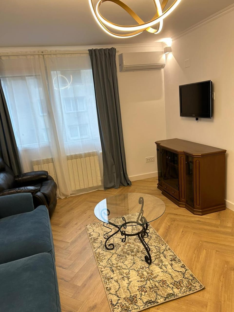 Alex Apartament Central Apartment in Bucharest
