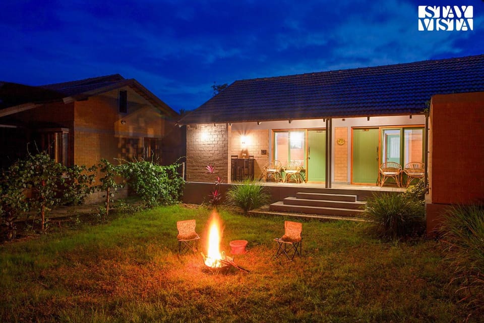 Property building, Night