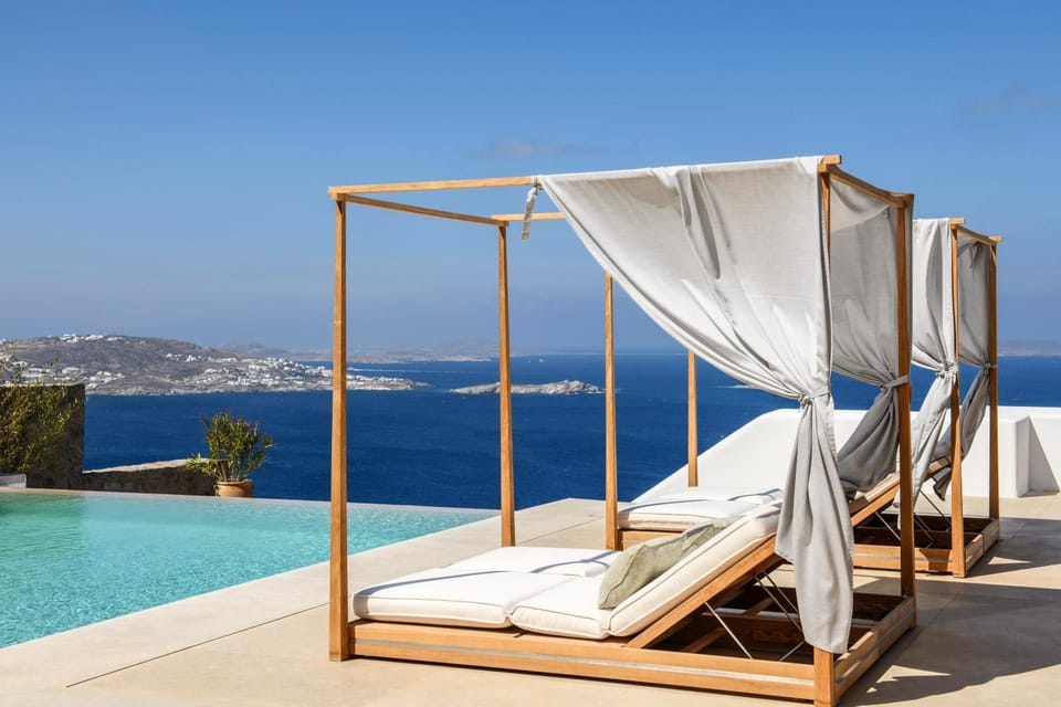 Natural landscape, View (from property/room), Pool view, Sea view, Swimming pool, sunbed