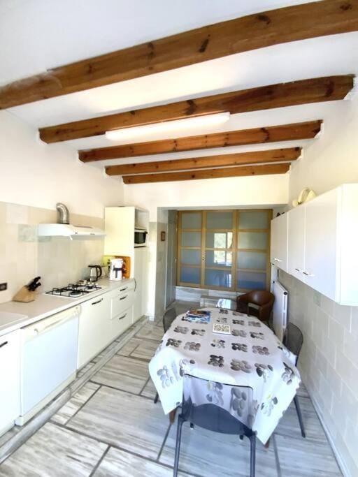 Appartement en rez de villa Apartment in Corsica
