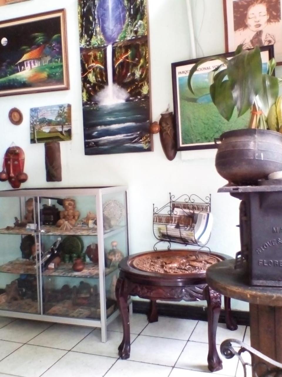 Hostal del Este Santa Fe Hostel in San Jose