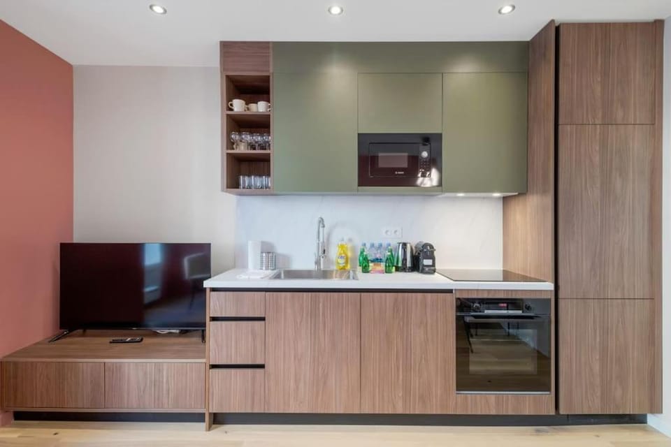31 Appart 8Pers 3 Bedroom Père Lachaise  Nation Apartment in Paris