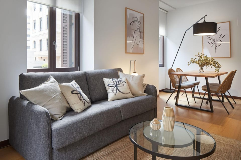 Eiffel - The Rentals Collection Apartment in San Sebastian