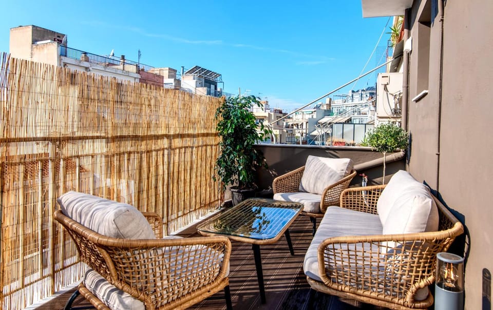 Patio, Balcony/Terrace, Seating area, City view